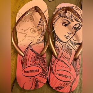 Sleeping beauty havaiana flip flops